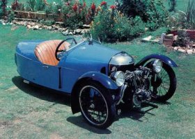 morgan 3-wheeler.jpg