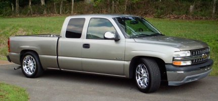 truck small2.jpg