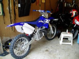 Resized_YZ250 001.jpg