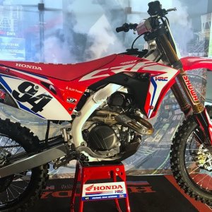 First Look 2019 Honda CRF450R Works Edition