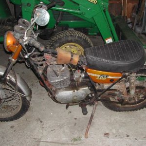 enduro 250 001lr.jpg