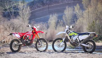 2016-BETA-500-RS-VS-2016-HUSQVARNA-FE5-501-S-DUAL-SPORT-COMPARISON-CYCLE-NEWS-Cycle-News
