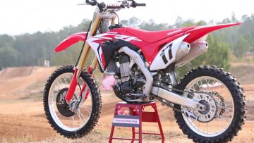2017-Honda-CRF450R-First-Ride-Cycle-News