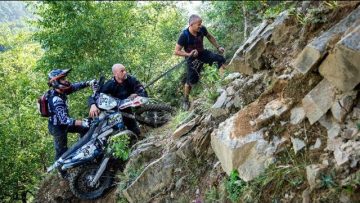 Red-Bull-Romaniacs-2017-Gold-Class-Riders-Highlights