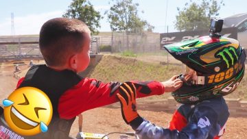 Motocross-Fight-at-Hangtown-Dangerboy-Gets-Taken-Out