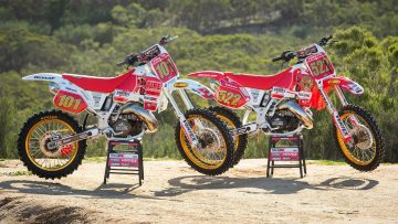 Racer-X-Films-1992-and-1993-Honda-CR500-Builds