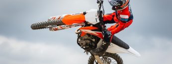 2020-KTM-350-SXF-Dialed-In-Motocross-Bike-Testing-