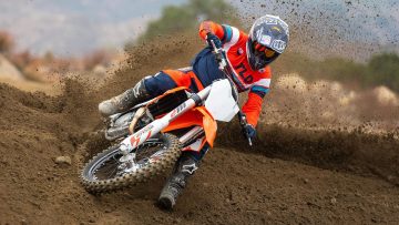 2020-KTM-350-SXF-Intro-Motocross-Bike-Testing-