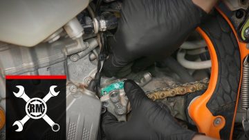 How-To-Rebuild-a-KTMHusqvarna-Clutch-Slave-Cylinder