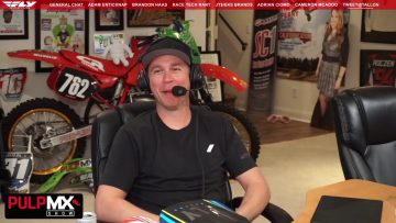 A-Couple-Stories-Of-Riders-Mechanics-Riding-Other-Factory-Bikes