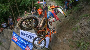 Epic-Hard-Enduro-Fails-Red-Bull-Romaniacs-2021-All-Offroad-Days
