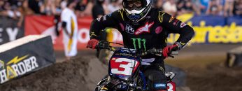 Eli-Tomac-wins-record-setting-sixth-Supercross-race-at-Daytona-Motorsports-on-NBC