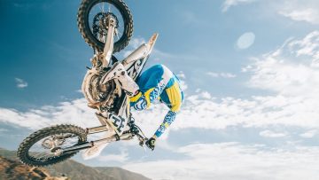 [ID: -6Yr3B9ubsM] Youtube Automatic