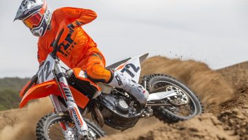 [ID: 8xcYk5jr6H4] Youtube Automatic