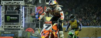Aaron-Plessinger-nearly-captured-first-career-Supercross-win-in-Detroit-Motorsports-on-NBC
