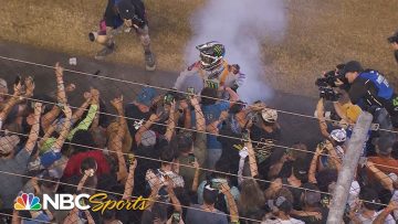 Eli-Tomac-leads-the-way-again-in-450-Supercross-main-event-win-at-Daytona-Motorsports-on-NBC