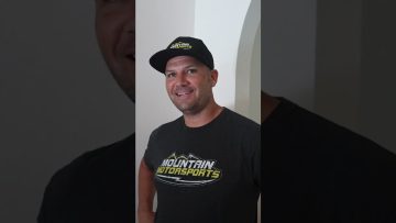 Unboxing-the-Wifeys-New-Specialized-Globe-E-Bike-twotwotv-specialized-ebike-shorts