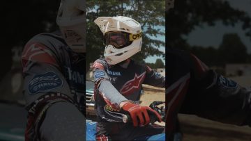 I-showed-AxellHodges96-how-to-do-it-dirtbike-motocross-fmx-twotwotv