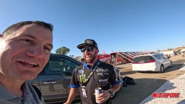 Weege-Show-Hangtown-Explanations-with-Team-Managers-and-Mechanics