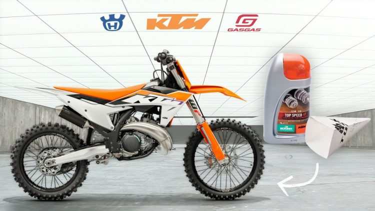 How-To-Change-the-Transmission-Oil-on-KTMHusqvarnaGASGAS-TPITBI-2-Strokes