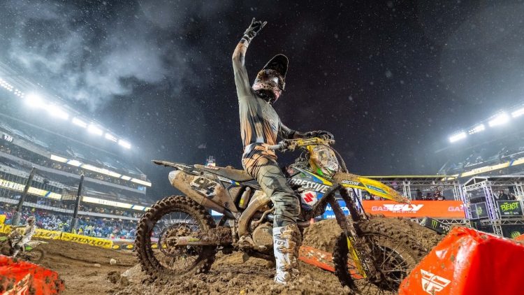 Weege-Show-Championship-Level-Words-and-Riding-In-Philadelphia